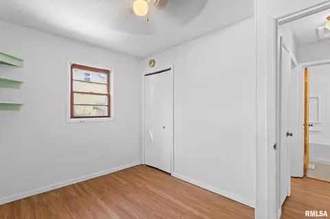 Bedroom - 47 Lilac Ln, Springfield, IL 62702 photo 1 of 7