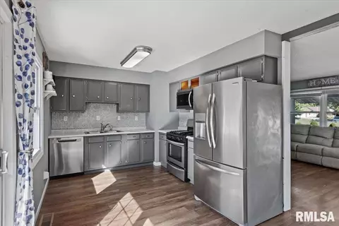 Other - 425 Pakey Rd, Springfield, IL 62712 photo 9 of 12