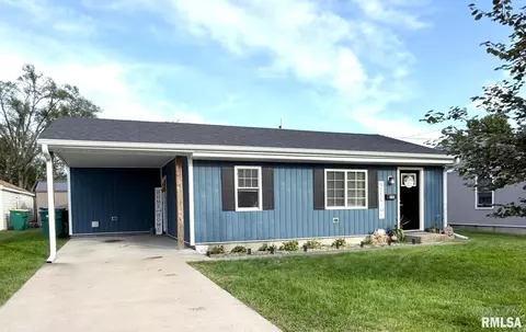 969 Olive St, Galesburg, IL 61401