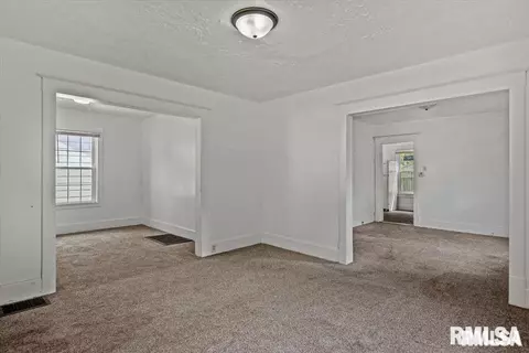 Other - 2516 S 10th St, Springfield, IL 62703 photo 2 of 6