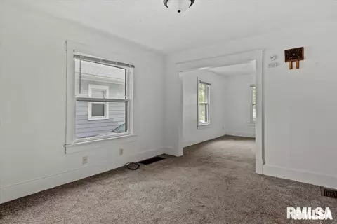 Other - 2516 S 10th St, Springfield, IL 62703 photo 3 of 6