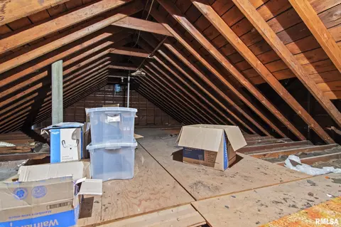 Other - 2456 S 11th St, Springfield, IL 62703 photo 6 of 12