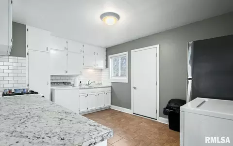 Other - 11 Bunn Ct, Springfield, IL 62703 photo 3 of 5