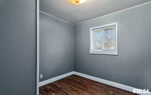 Bedroom - 11 Bunn Ct, Springfield, IL 62703 photo 1 of 4