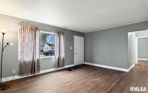 Other - 11 Bunn Ct, Springfield, IL 62703 photo 2 of 5