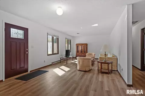 Other - 2829 White Plains Ct, Springfield, IL 62704 photo 4 of 10