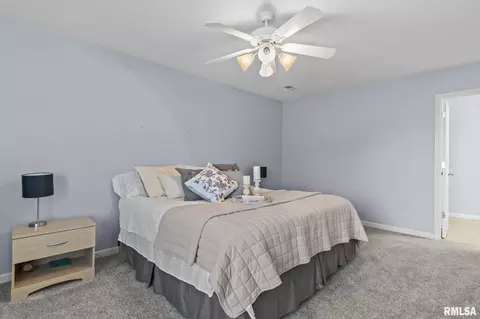 Bedroom - 2700 Keats Dr, Springfield, IL 62711 photo 7 of 13