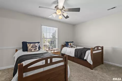 Bedroom - 2700 Keats Dr, Springfield, IL 62711 photo 5 of 13