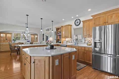 Kitchen - 2700 Keats Dr, Springfield, IL 62711 photo 4 of 7