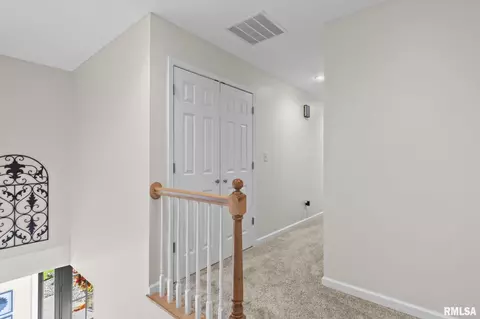 Entry Way - 2700 Keats Dr, Springfield, IL 62711 photo 3 of 3