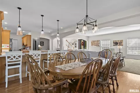 Dining - 2700 Keats Dr, Springfield, IL 62711 photo 1 of 5