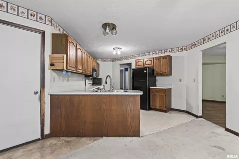 Kitchen - 1208 Harmony Ct, Springfield, IL 62703 photo 1 of 4