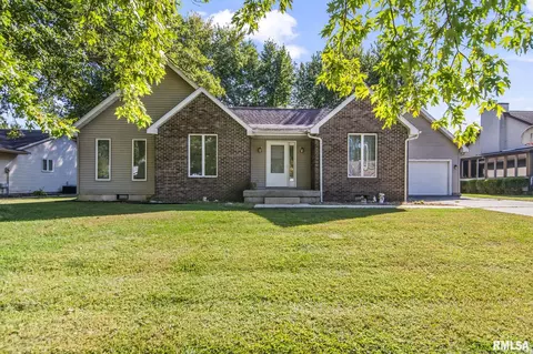 Exterior - 1208 Harmony Ct, Springfield, IL 62703 photo 2 of 6