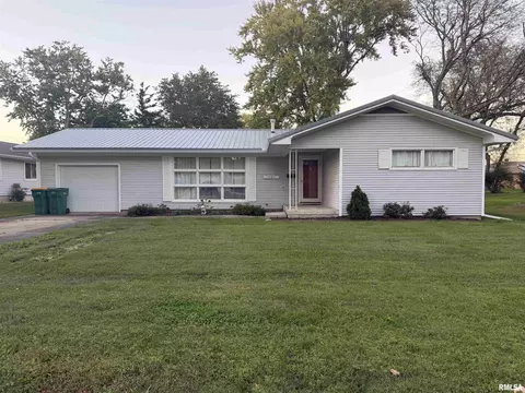 Other - 1124 Bobby Ave, Macomb, IL 61455 photo 1 of 6