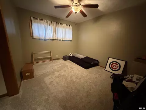 Bedroom - 1124 Bobby Ave, Macomb, IL 61455 photo 3 of 5