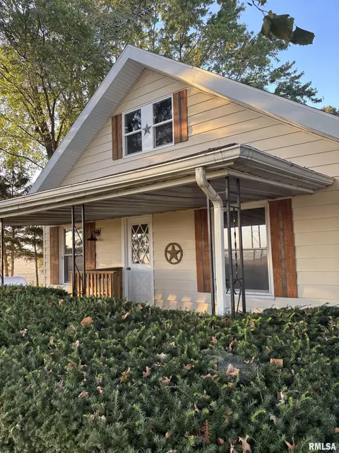 2059 Lair Rd, Ashland, IL 62612