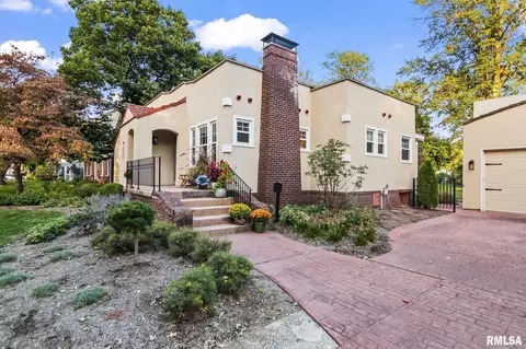 Exterior - 1828 Noble Ave, Springfield, IL 62704 photo 6 of 14