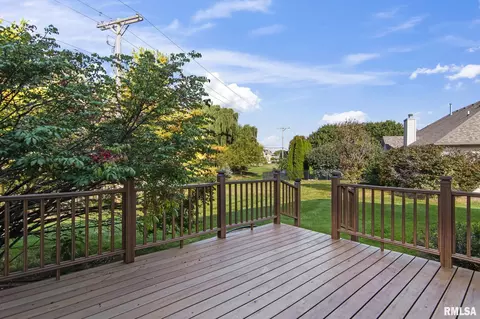 Exterior - 4809 Bears Paw, Springfield, IL 62711 photo 5 of 9
