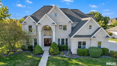 Exterior - 4809 Bears Paw, Springfield, IL 62711 photo 4 of 9