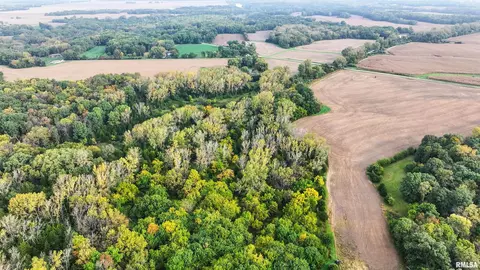 000 N Quarry Rd, Trivoli, IL 61569