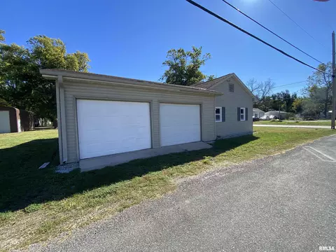 Other - 108 E Piper St, Bluffs, IL 62621 photo 1 of 7