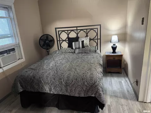Bedroom - 305 S Oak St, Bath, IL 62617 photo 1 of 2
