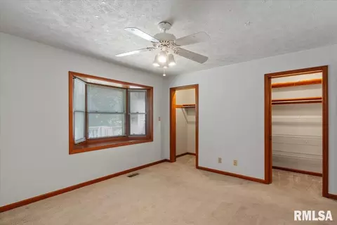 Bedroom - 41 Fairview Ln, Springfield, IL 62711 photo 7 of 8