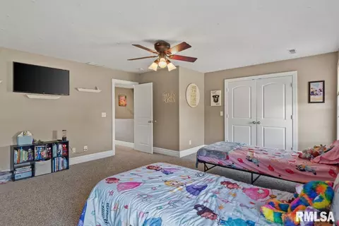 Bedroom - 475 Elle Ct, Springfield, IL 62711 photo 4 of 10