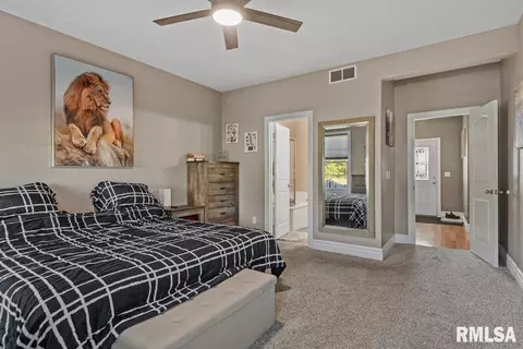 Bedroom - 475 Elle Ct, Springfield, IL 62711 photo 2 of 10