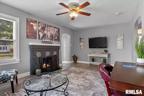 Other - 2557 S 6th St, Springfield, IL 62703 photo 2 of 8