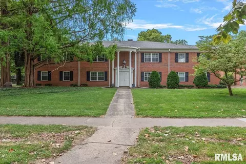 1301 S Douglas Ave, Springfield, IL 62704