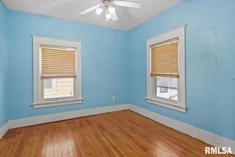 Bedroom - 1804 Lowell Ave, Springfield, IL 62704 photo 5 of 6