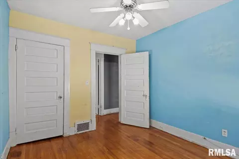 Bedroom - 1804 Lowell Ave, Springfield, IL 62704 photo 6 of 6