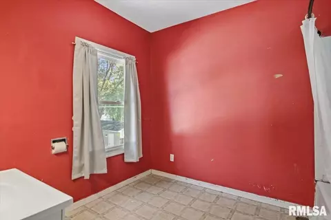 Other - 1804 Lowell Ave, Springfield, IL 62704 photo 8 of 13