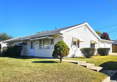 800 N Adams St, Lincoln, IL 62656