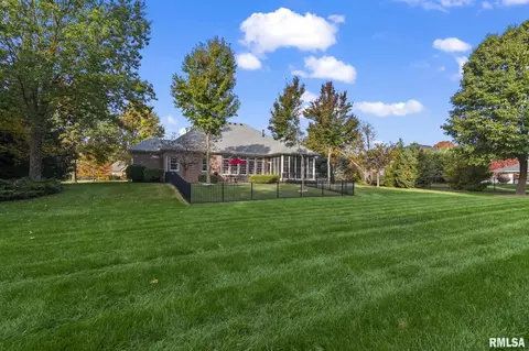 Exterior - 5408 Reserve Blvd, Springfield, IL 62711 photo 11 of 13