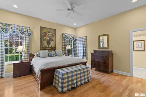 Bedroom - 5408 Reserve Blvd, Springfield, IL 62711 photo 1 of 14
