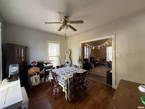 Dining - 419 N Johnson St, Macomb, IL 61455 photo 1 of 1