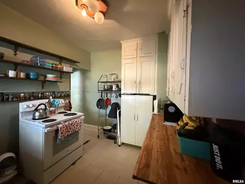 Kitchen - 419 N Johnson St, Macomb, IL 61455 photo 2 of 3