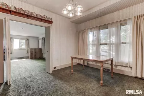635 S Koke Mill Rd, Springfield, IL 62711 photo 7