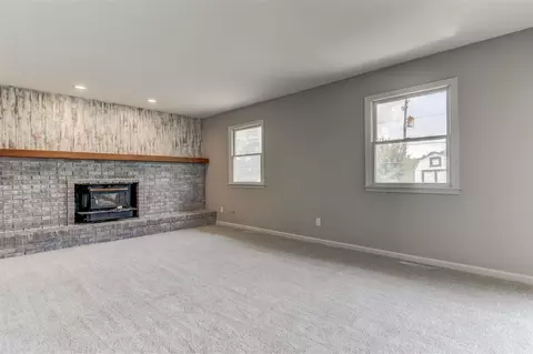 7900 Hunt Rd, Springfield, IL 62704 photo 3