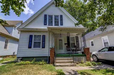 1100 N 2nd St, Springfield, IL 62702 photo 2