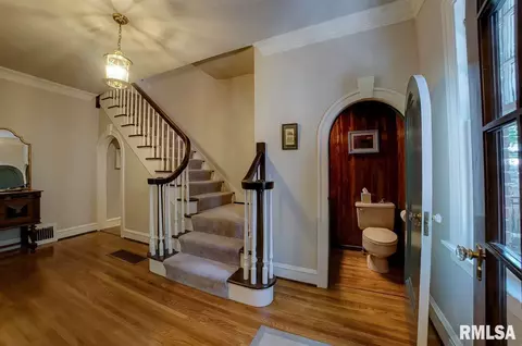1033 Williams Blvd, Springfield, IL 62704 photo 2