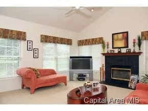 4 Chimney Vw, Springfield, IL 62707 photo 2