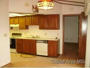 2429 Austin Dr, Springfield, IL 62704 photo 4