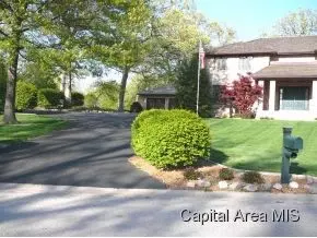 17 Georgetown Rd, Sherman, IL 62684 photo 2