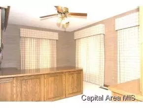 17 Georgetown Rd, Sherman, IL 62684 photo 10