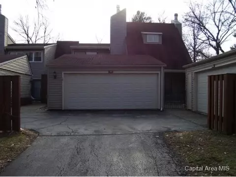 18 Country Pl, Springfield, IL 62703 photo 1