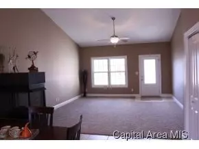 2708 Whiteside Xing, Springfield, IL 62711 photo 5