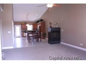 2708 Whiteside Xing, Springfield, IL 62711 photo 2